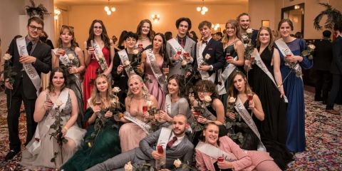 Maturitní ples třídy oktáva