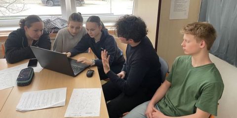 Projekt Příběhy našich sousedů spěje do finále