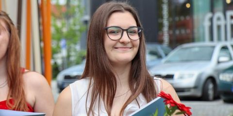 Předávání maturitních vysvědčení