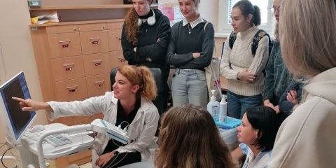 Exkurze maturantů v Havlíčkobrodské nemocnici